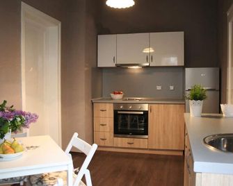 Yavor Apartment - Sofia - Keittiö