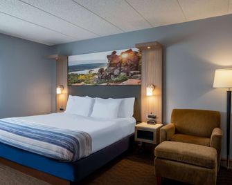 AmericInn by Wyndham Eau Claire - Eau Claire - Habitación