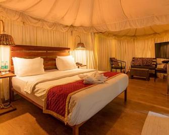 Century Resorts - Dandeli - Habitación