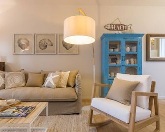 Charming seaside chalet with enclosed garden in Barneville-Carteret - Barneville-Carteret - Salon