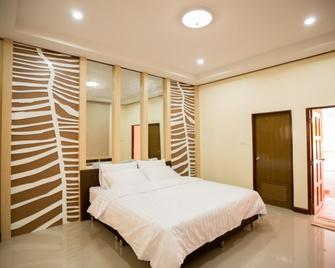 Naphet Resort - Phetchaburi - Bedroom