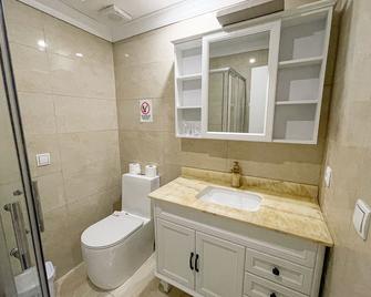 Hotel Aviacion - Manises