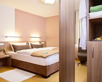 Landhotel Oßwald - Kirchheim am Ries - Habitación