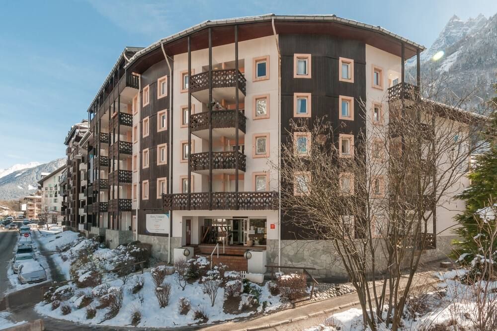 فندق ريزيدنس بيير آند فاكانسيز لا ريفيير