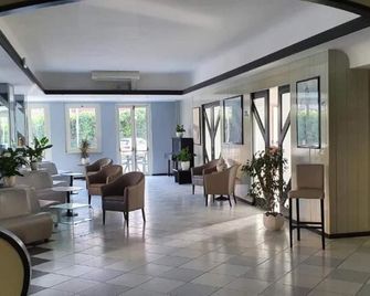 Hotel Sud Est by Fam Rossetti - Lavagna - Lobby