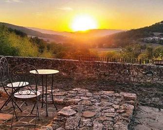 Badia il Vingone - Città di Castello - Patio