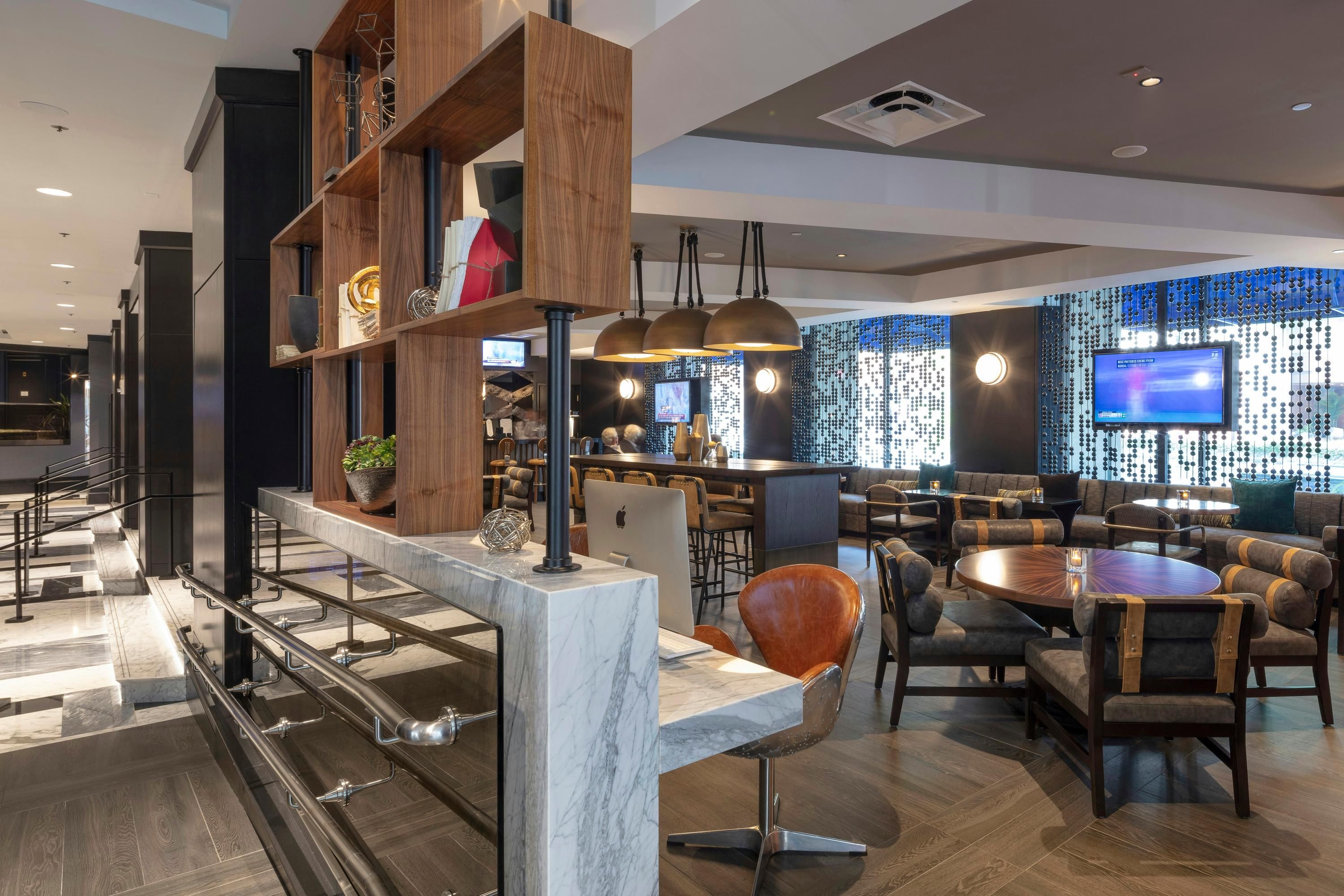 Hilton Boston Back Bay thumbnail 3