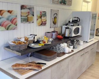 Le 81 Hotel - Castres - Buffet
