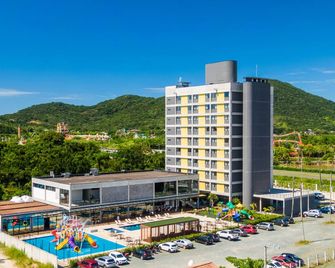 Solar Pedra da Ilha - Penha - Bygning