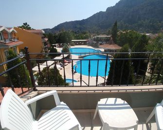 Club Alla Turca - Dalyan (Mugla) - Balkon
