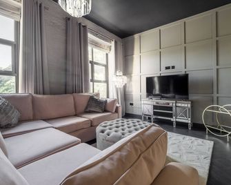 Bowers Mill Aparthotel - Norland - Huiskamer