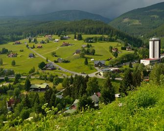 Horska Chata Orlik - Pec pod Sněžkou - Außenansicht