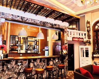 Grand Casamora Hotel - Akra - Bar