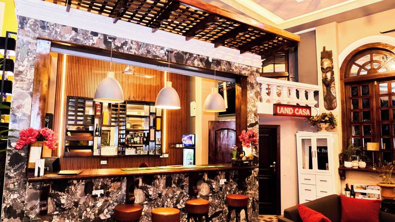 Grand Casamora Hotel