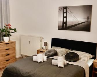 Ferienwohnung Jurga - Pirna - Habitación