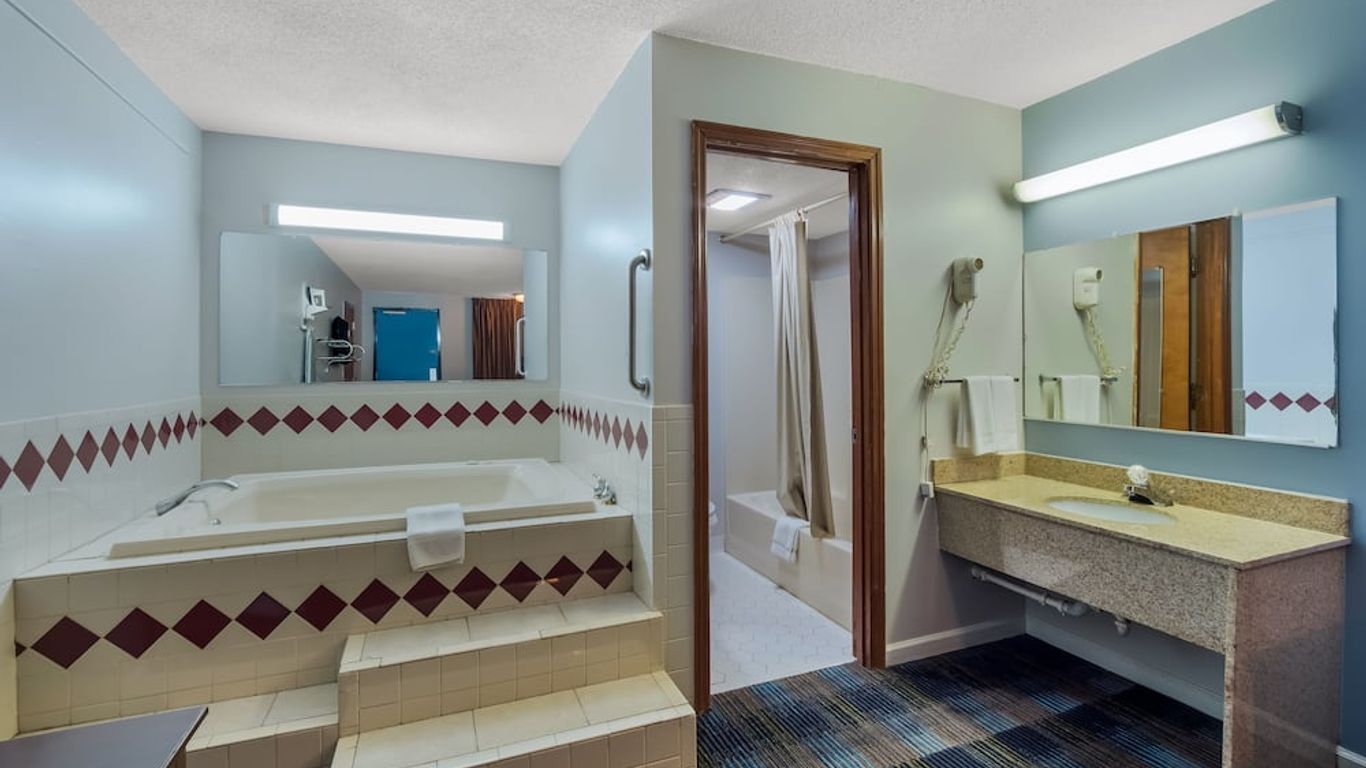 Rodeway Inn Augusta West - Fort Gordon