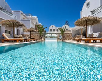 Kalya Suites - Kamari - Piscina