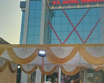 Mr Jaiswal Dharmshala - Sultānpur - Building