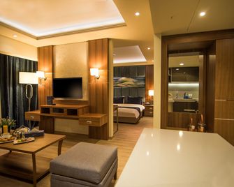 Gems Hotel - ביירות - סלון