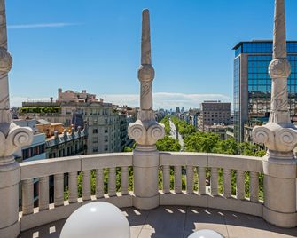 Casa Fuster - Barcelona - Balcón