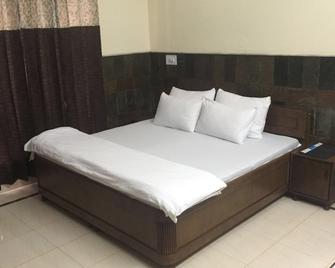 The Sojourn - Dharamshala - Bedroom