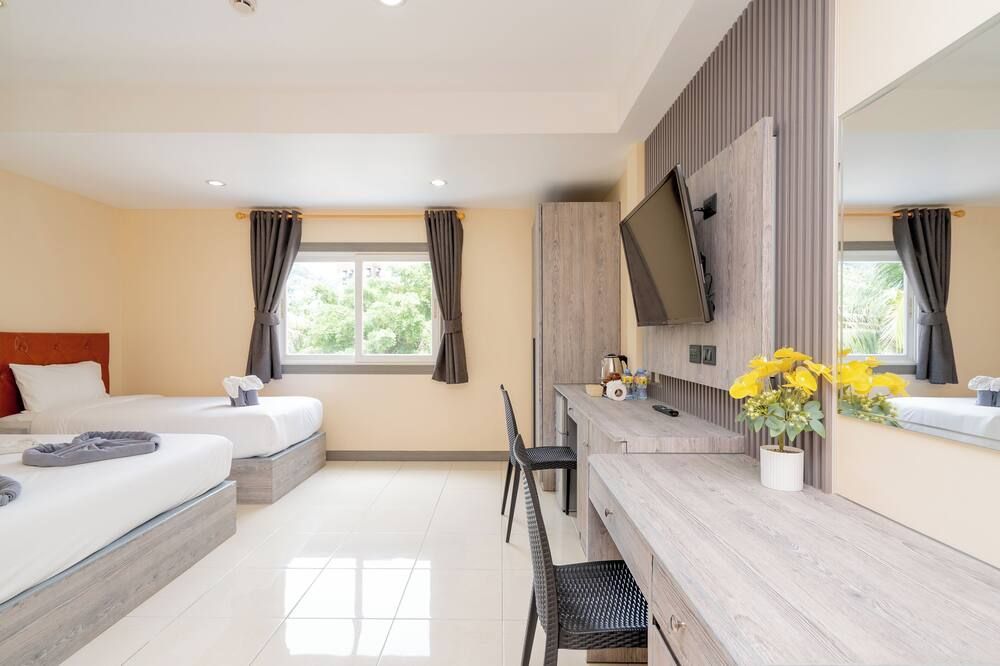 سكوير وان هوتل باتونج