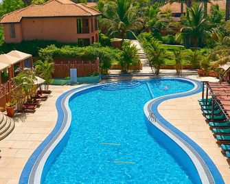 Seafront Residences - Serrekunda - Πισίνα