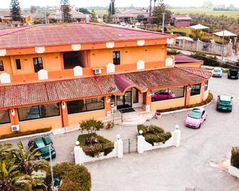 Park Hotel - Isola di Capo Rizzuto - Building