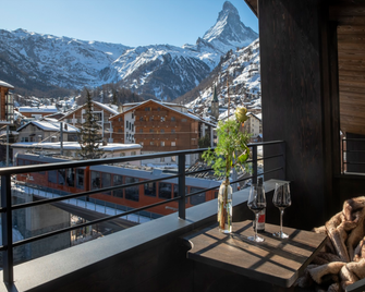 Hotel Zermama Zermatt - Zermatt - Balkon