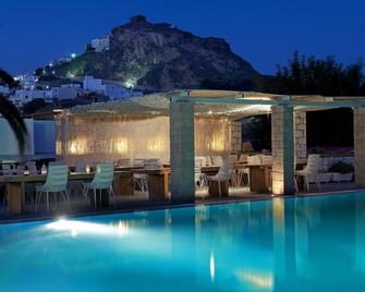 Hotel Nefeli - Skýros - Pool