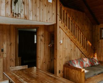 Silver Rapids Lodge & Campground - Ely - Comedor