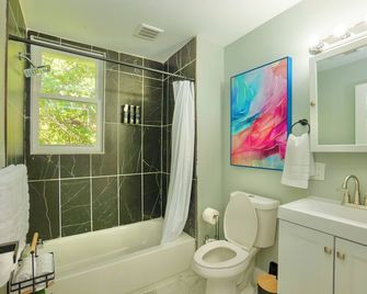Spacious 3br Near Nyc With Workspace - Newark