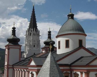 Hotel zum Kirchenwirt Mariazell - Mariazell