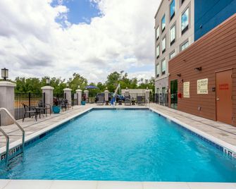 Hampton Inn by Hilton Marianna I-10 - Marianna - Uima-allas