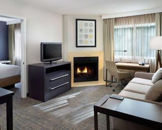 Sonesta Es Suites Atlanta Alpharetta Windward - Alpharetta - Living room