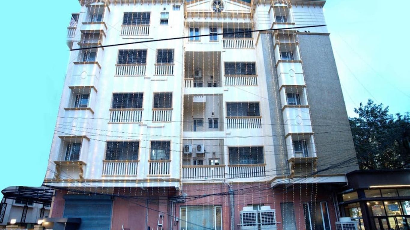 FabHotel Blossom T Nagar