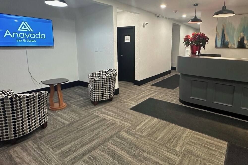 Anavada Inn & Suites - Grande Prairie - גרנד פריירי - דלפק קבלה