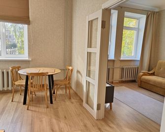 Trusthome2 Apartments - Minsk - Dining room