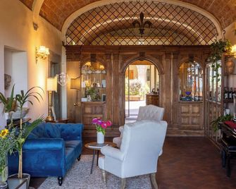 Quattro Gigli Hotel - Palaia - Lobby