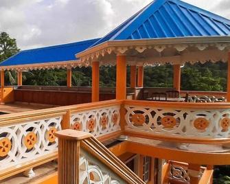 Union Hilltop Paradise Villas - Castries - Balcón