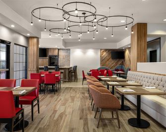 Hilton Garden Inn Phoenix Airport - Phoenix - Restaurante