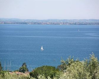 Villa Rosa - Moniga del Garda - Outdoor view