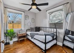 Casa Mosaic Executive Rental 3bedroom Smart TV - Colorado Springs - Schlafzimmer