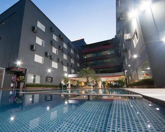 Golden Ville Hotel - Marabá - Κτίριο