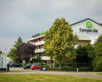 Campanile Hotel Eindhoven - Eindhoven - Edificio
