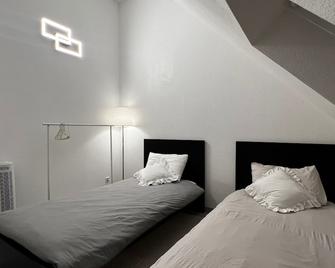 Modernes Apartment in Nähe des Ravensburger Zentrums und Bodensee - Ravensburg - Schlafzimmer