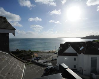 Anacapri - Falmouth