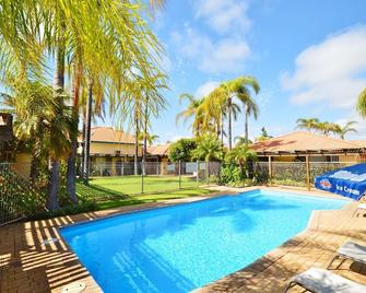 Kalbarri Garden Apartment 5 - Kalbarri, Wa - Kalbarri - Басейн