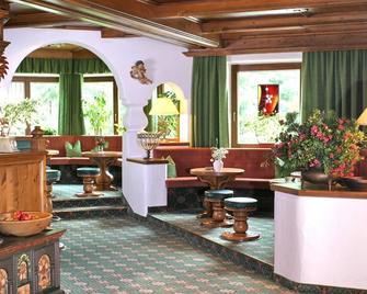 Brugger's Genießerhotel Lanersbacherhof - Tux - Lounge