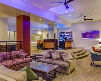 伊麗莎白海洋萬豪普羅蒂酒店 - 伊利莎白港 - 伊麗莎白港 - 大廳